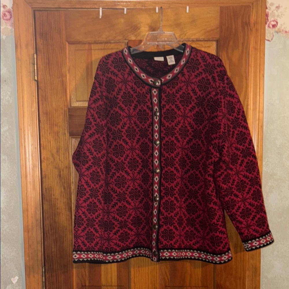 Vintage Black and Red Patterned Cardigan